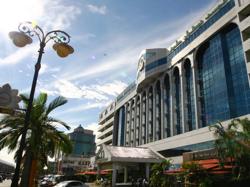 Brunei, Centrepoint hotel | Rama Tours